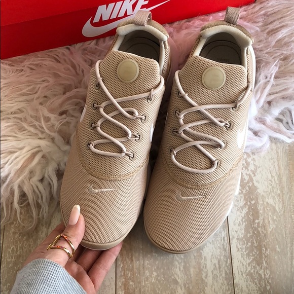 NWT🙌🏻Nike Presto - Picture 6 of 8